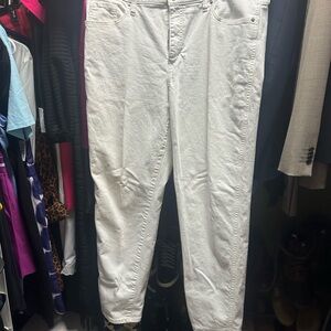 Banana Republic Slouch Jean in White